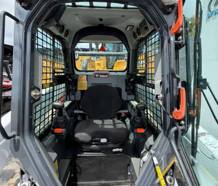 2020 Bobcat T76 Skid Steer Loader High Flow- Enclosed Cab- A/C & Heater